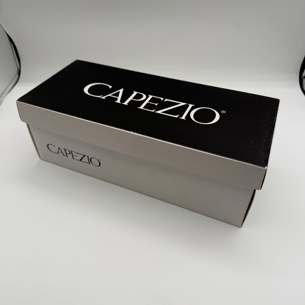 Capezio Shoes Womens Size 7.5 Bronze Jenny Slip On Loafer Flats Comfort - Picture 15 of 15